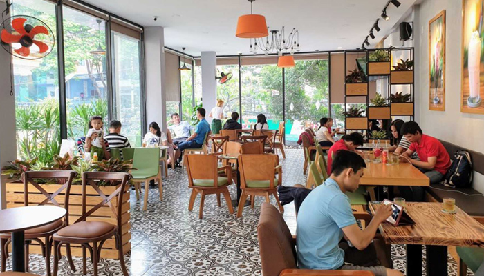 Nên chọn loại camera nào để lắp cho quán cafe?